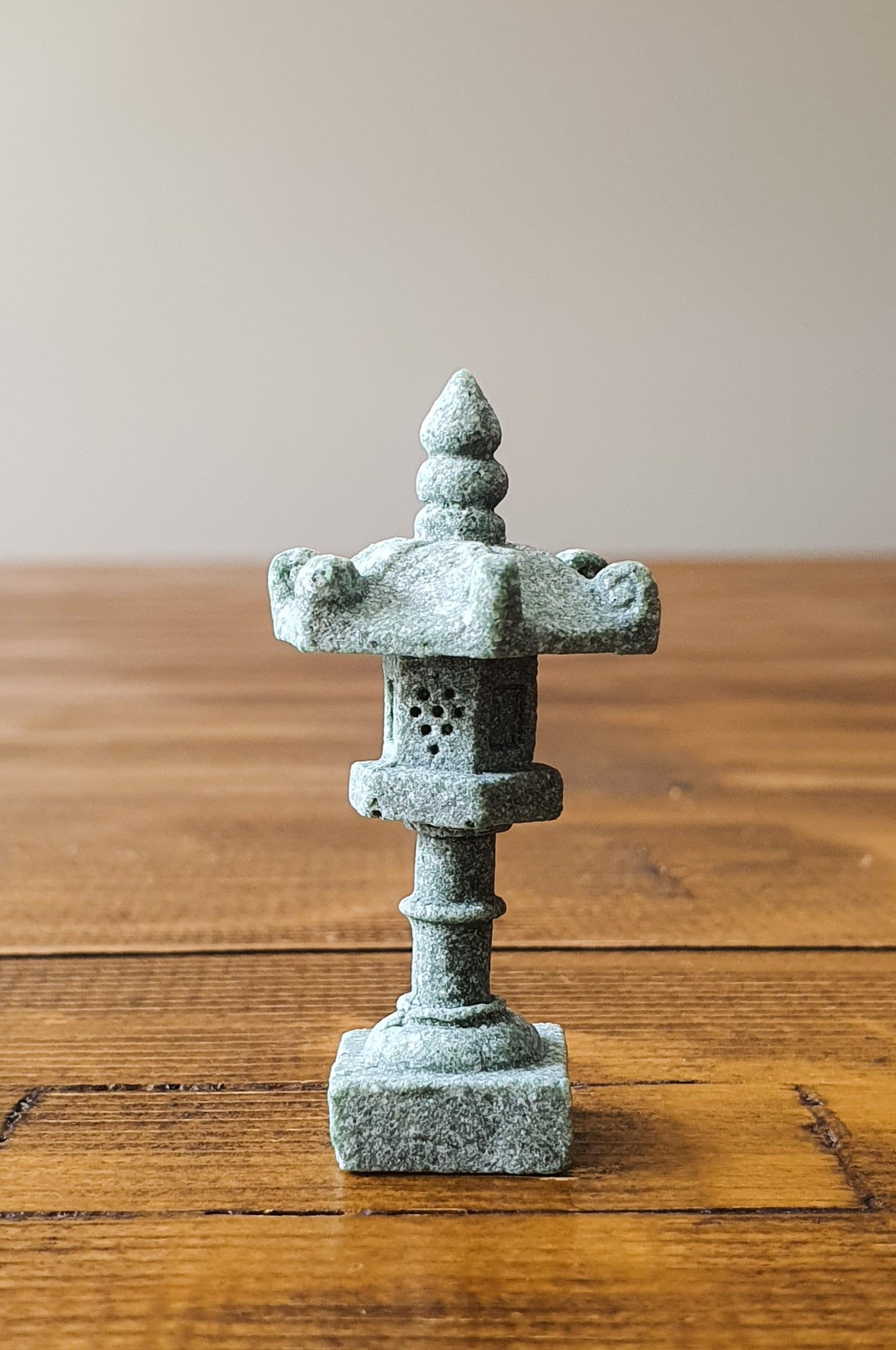 Bonsai Figurine Lantern #003