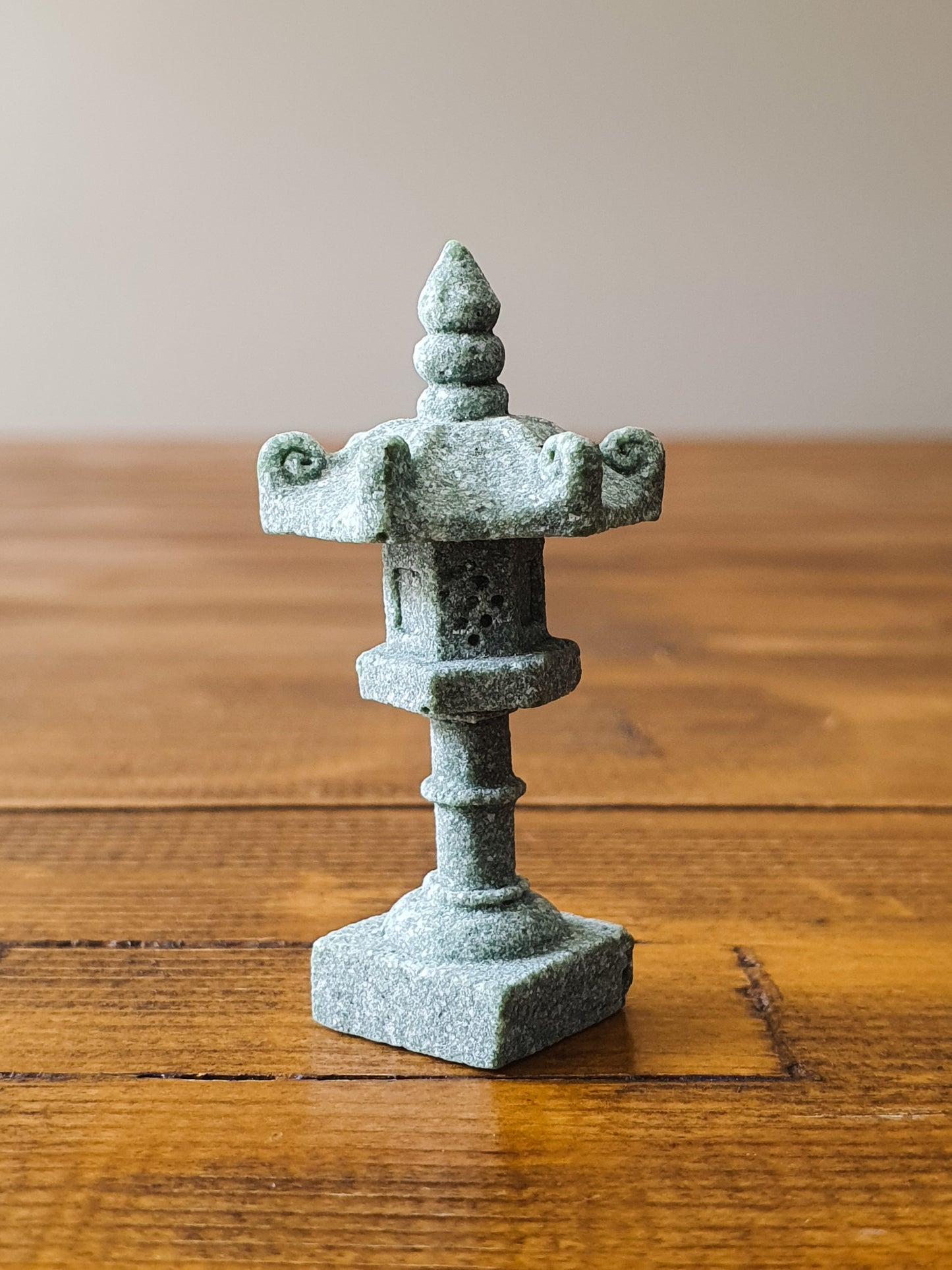 Bonsai Figurine Lantern #003