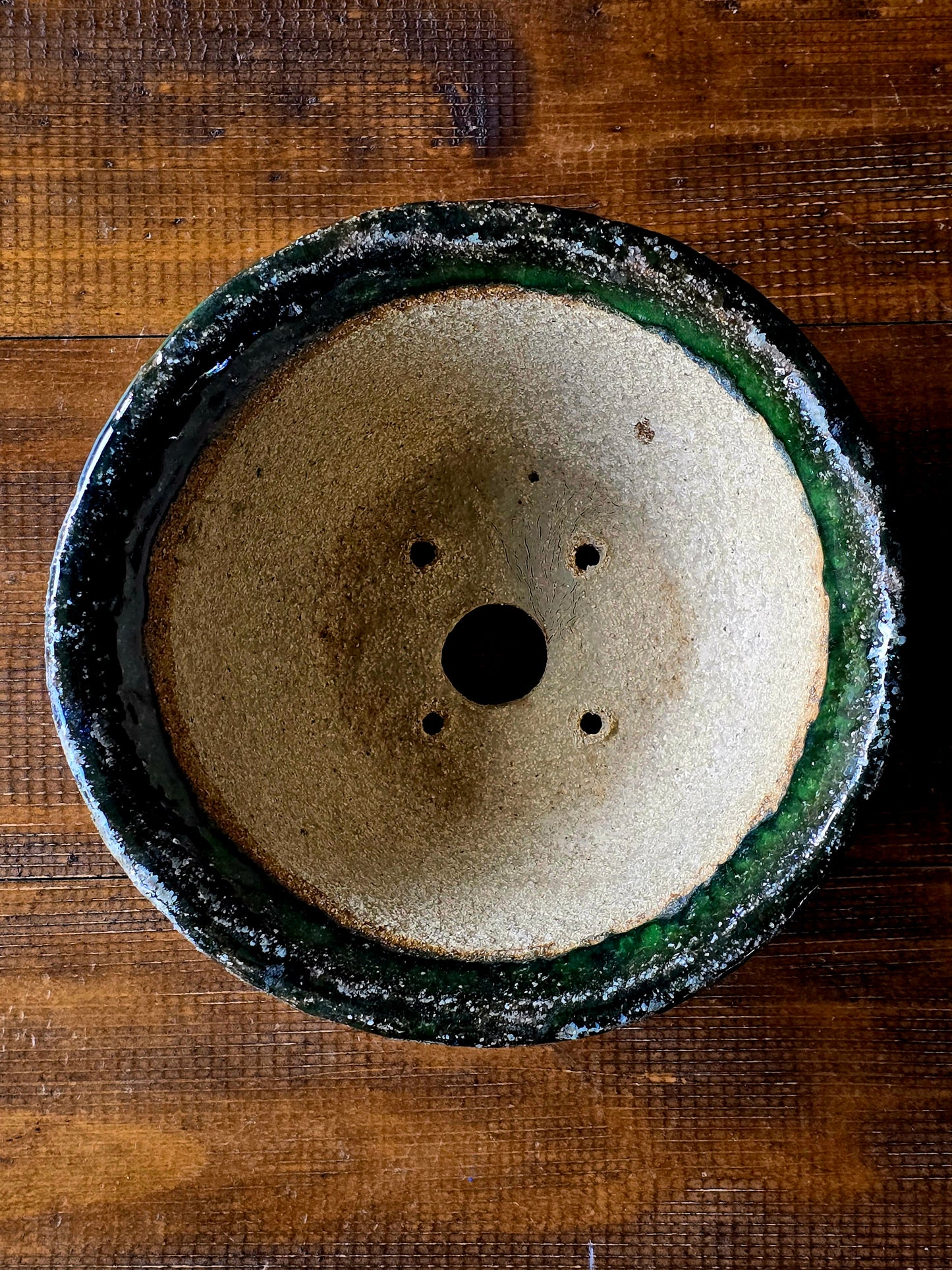 Pino, Handmade Pot